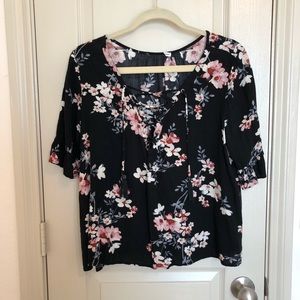 Floral lace up top
